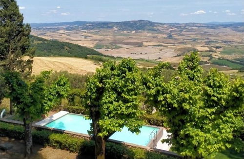 Montecatini Val di Cecina Villa | Villa Sorbaiano 10 In Montecatini val di Cecina, Tuscany