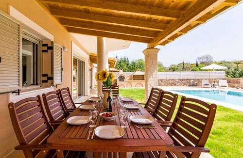 Gouvia Villa | Villa Johnnie