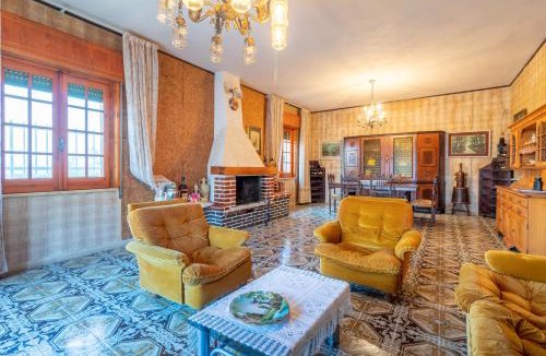 Cava dʼAliga Villa | Villa Joseph
