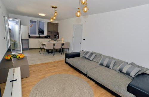 Mrcevac House | Villa Jovanovic