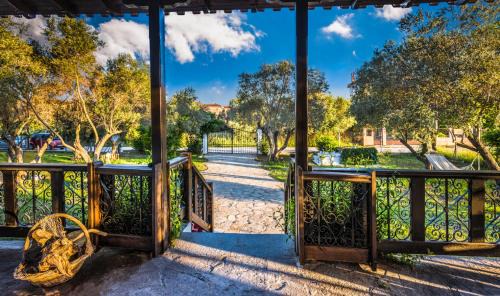 Ormos Panagias House | Villa Joy