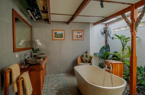 Pejeng Kawan Villa | Villa Karar - Private Cook & Concierge