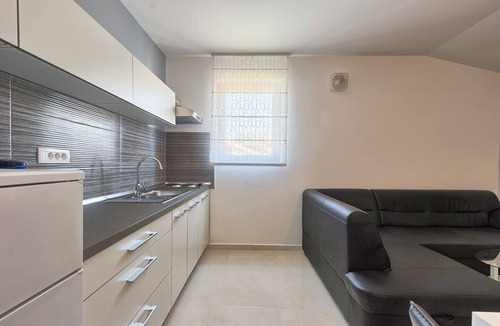 Stinjan Apartment | Villa Kascuni