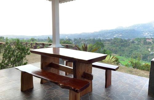 Cisarua Villa | Villa Kay Valley