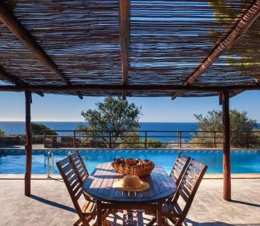 Livadia Villa | Villa Kimothoe with Private Pool, only 20 min to Elafonissi Beach