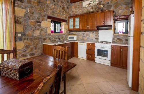 Livadia Villa | Villa Kimothoe with Private Pool, only 20 min to Elafonissi Beach