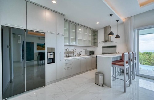 Bukit Villa | Villa Kinditto - Luxury 3BR Villa with Breathtaking Natural Views in Jimbaran