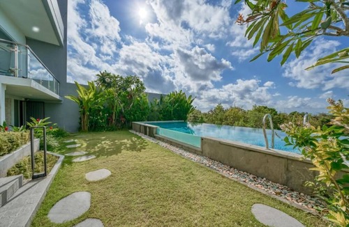Bukit Villa | Villa Kinditto - Luxury 3BR Villa with Breathtaking Natural Views in Jimbaran