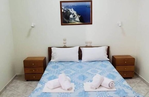 Crisostomos Hotel | Villa Koutsakis