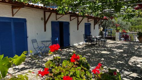 Melissopetra Villa | Villa Krassi