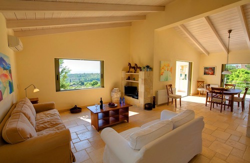 Karavados Villa | Villa 'Kteni Ideales Resort' with Sea View, Wi-Fi and Air Conditioning