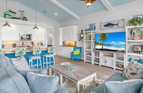 Cape Harbour House | Villa Kylee | Direct Gulf Access, Full Kitchen!
