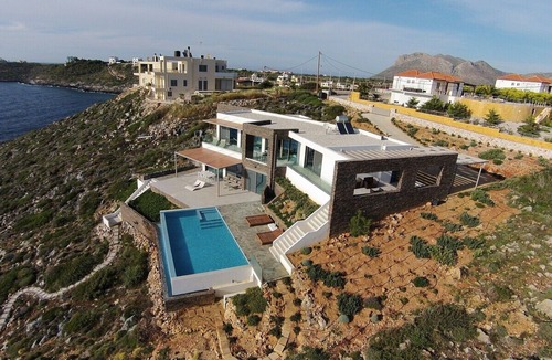 Tersanas Villa | Villa Kyma by Fantasia Villas