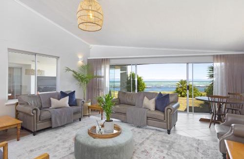 Gordons Bay Central House | Villa Kyma