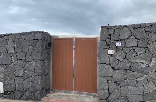 Urbanizacion Famara Villa | VILLA LÍA