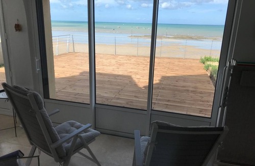 Pirou Villa | Villa 'L'hermitage, Front De Mer' with Sea View, Private Terrace and Wi-Fi