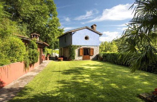Fabriano Villa | villa la chiesetta - private pool and Jacuzzi - Borgo Canapegna
