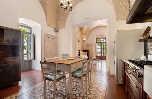 Ostuni Villa | Villa 'La Dimora Dello Zio' with Private Pool, Private Terrace and Wi-Fi