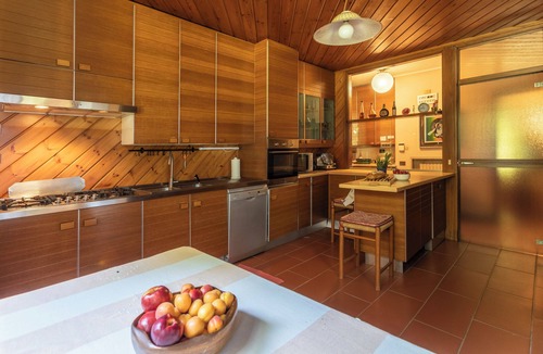 Dormelletto Villa | Villa La Fortezza - Six Bedroom Villa, Sleeps 12