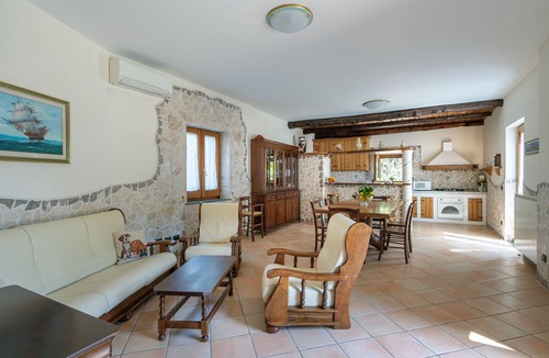 Colli di Fontanelle Villa | Villa La Pace, Charming 3 bedroom villa with private pool with views of Amalfi Coast