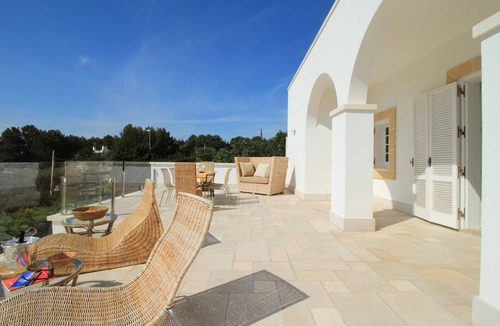 Gagliano del Capo Villa | Villa La Perla Bianca by LoveSud
