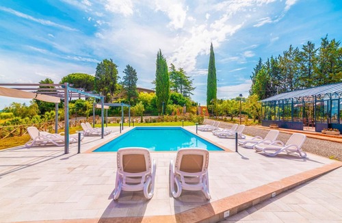 Citta della Pieve Villa | Villa La Pieve - Nine Bedroom Villa, Sleeps 20