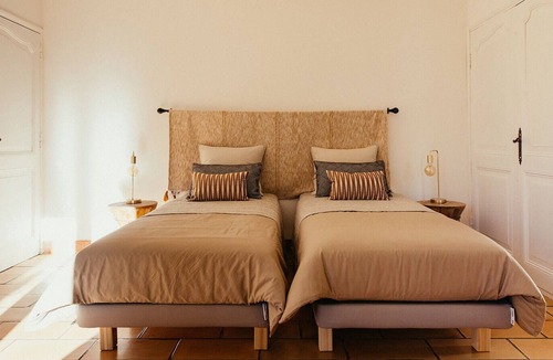 Cornillon-Confoux Villa | Villa La Provencale