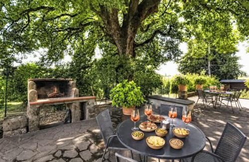 Corchiano Villa | Villa La Quercia by Interhome