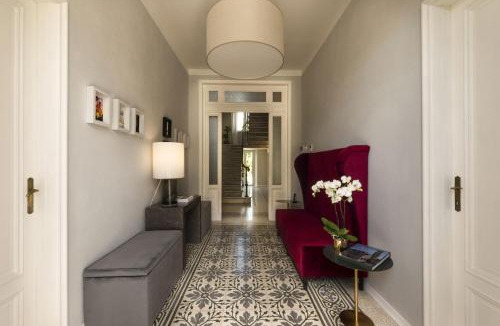 Lucca Historical Center Bed & Breakfast | Villa La Tuia B&B