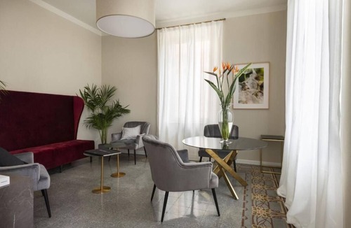 Lucca Historical Center Bed & Breakfast | Villa La Tuia B&B
