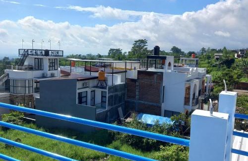Oro Oro Ombo Villa | Villa Labella BNS Batu