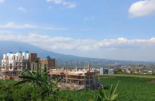 Oro Oro Ombo Villa | Villa Labella BNS Batu