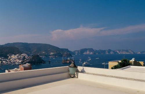 Ponza Bed & Breakfast | Villa Laetitia