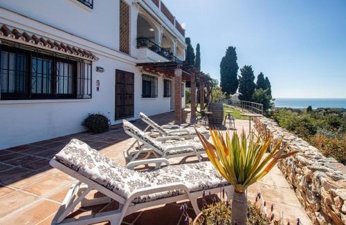 Frigiliana Villa | villa larwik frigiliana