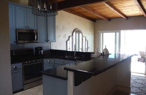 Playas de Rosarito House | Villa Las Olas on the shore of Las Gaviotas