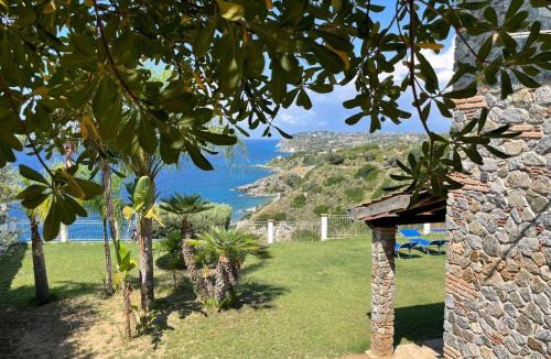 Calimera House | Villa Laura