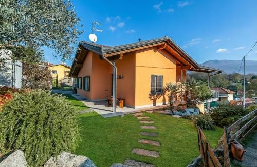 Besozzo Villa | Villa Laura Private Pool and Garden - Happy Rentals
