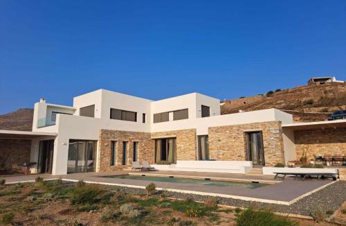 Exomvourgo Villa | Villa Laurier