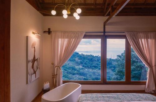 Amed Villa | Villa Layan Hillside Residency with views and infinity pool in Amed
