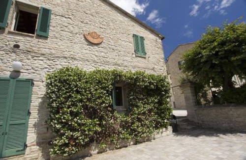 Avenale Villa | Villa le Colline - Teloni