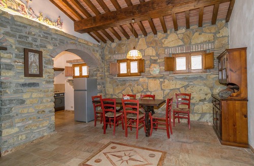 Monteverdi Marittimo Villa | Villa 'Le Querciolaie - Adamo Ed Eva' with Mountain View and Shared Pool