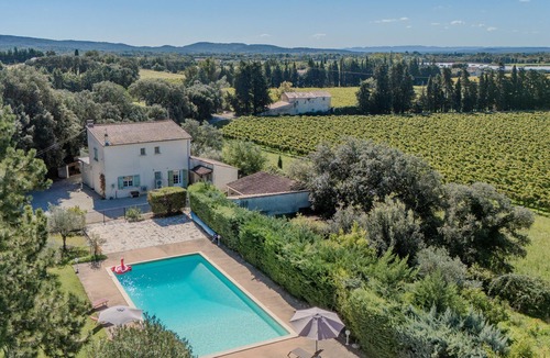 Carpentras Villa | Villa Lelix Vineyards, Peace, Large Pool