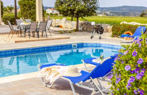 Latchi Villa | Villa Lemon Tree