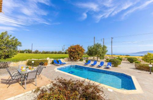 Latchi Villa | Villa Lemon Tree