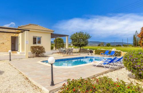 Latchi Villa | Villa Lemon Tree