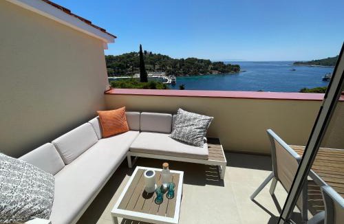 Maslinica Apartment | Villa Lemony
