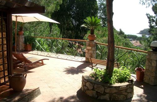 Naregno Apartment | Villa Leonida