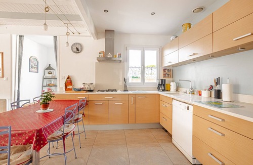 La Couarde-sur-Mer House | Villa 'Les Oyats', 100m from the Beach, Very Quiet, 5 Bedrooms, Sleeps 11