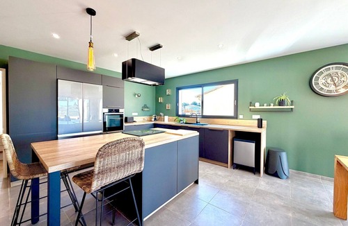 Saint-Chaptes House | Villa Les Vignes – 8 guests in the Gard