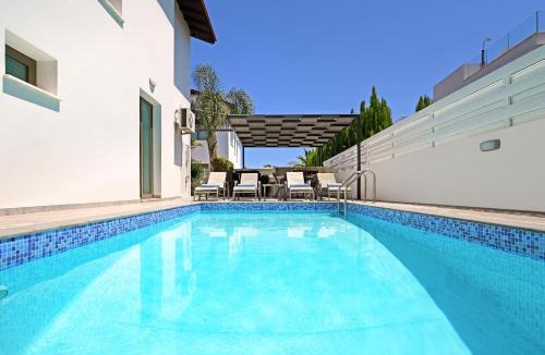 Paralimni Villa | Villa Levandini
